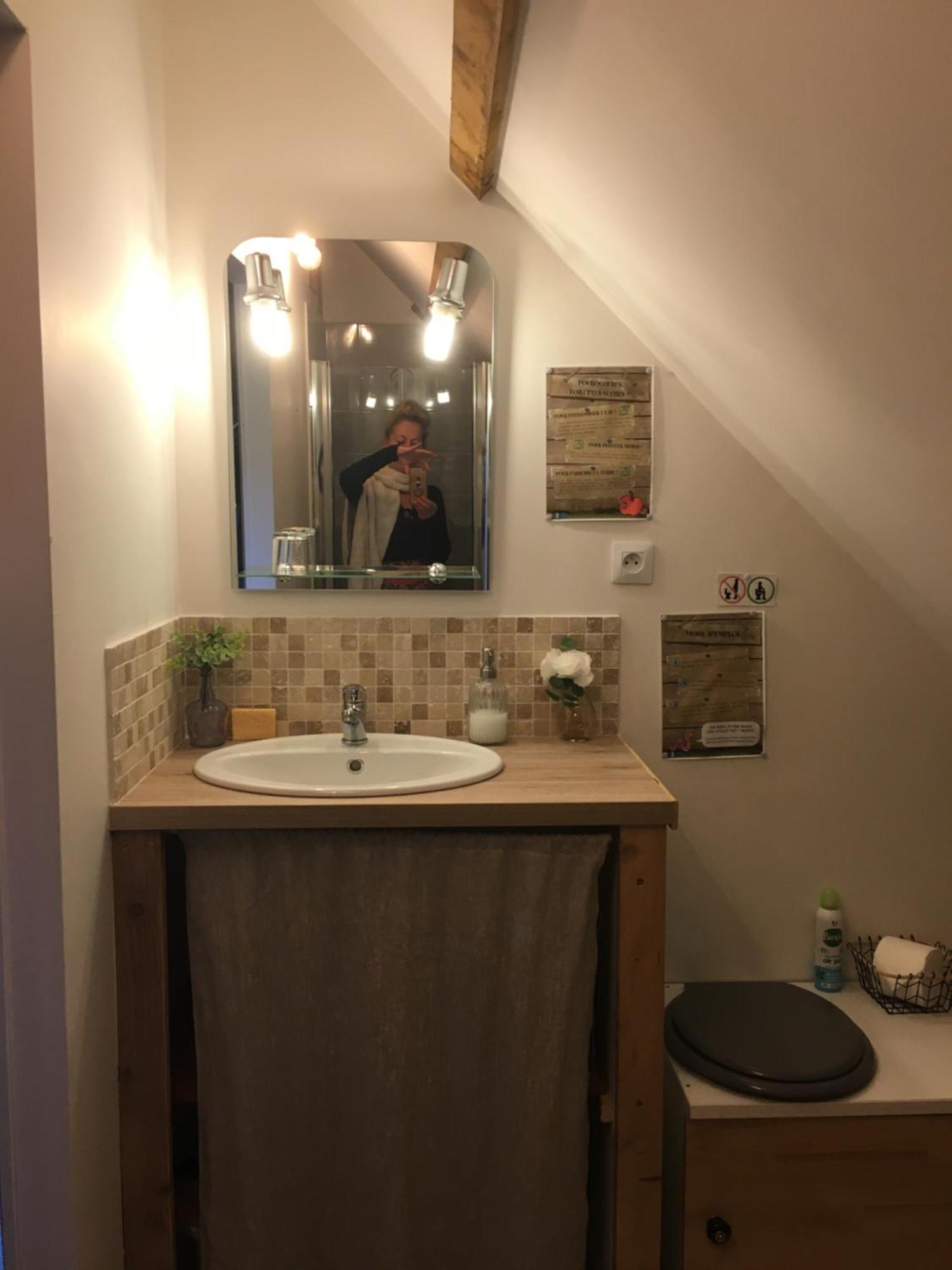 Angles-sur-lʼAnglin Chez Fred Avec Vue Sur Le Chateau מראה חיצוני תמונה